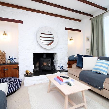 Little Gem In The Mumbles! Fishermans Cottage With Log Burner, Dog Friendly And Welcome Breakfast Hamper! Exterior photo