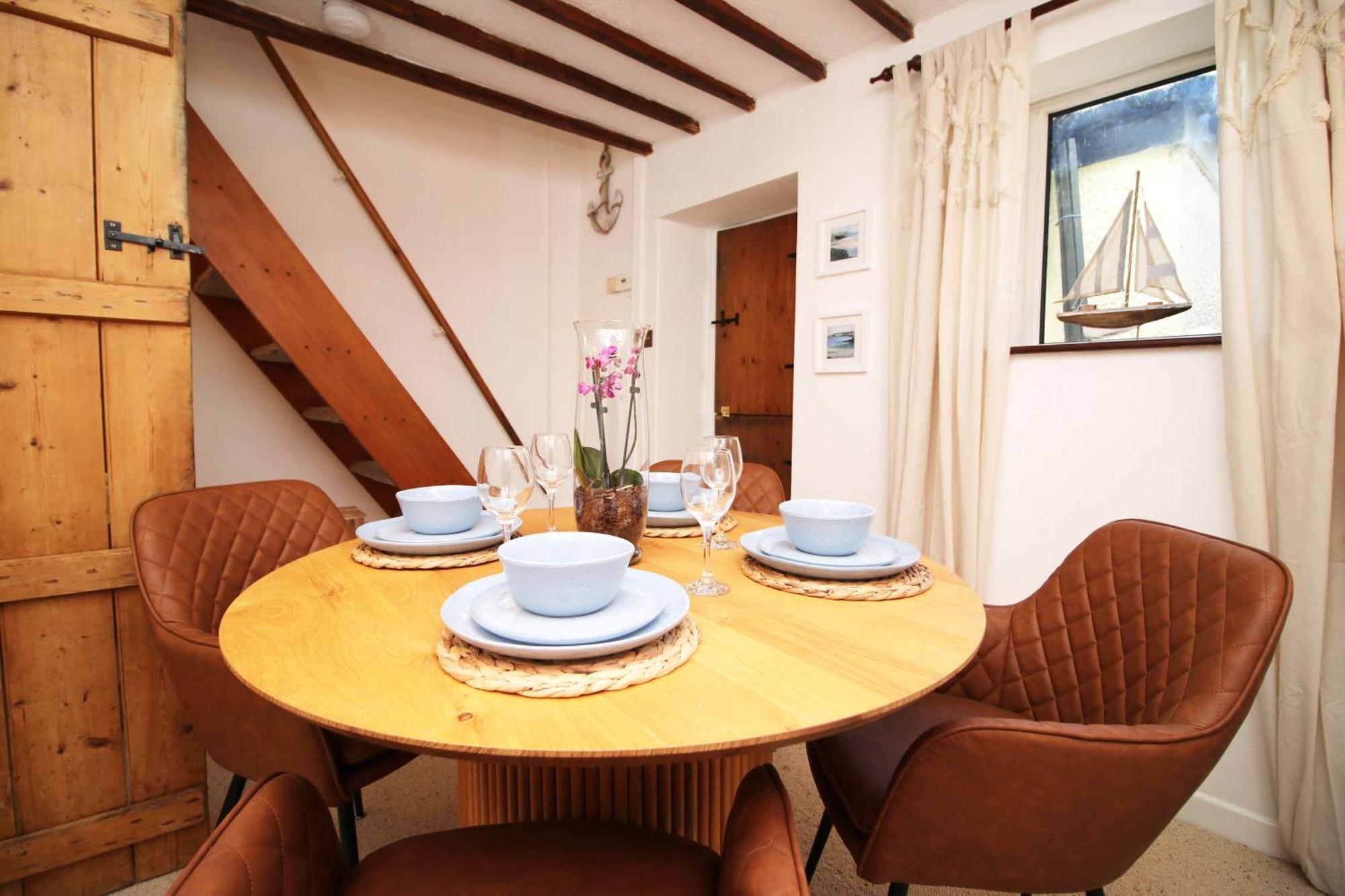 Little Gem In The Mumbles! Fishermans Cottage With Log Burner, Dog Friendly And Welcome Breakfast Hamper! Exterior photo