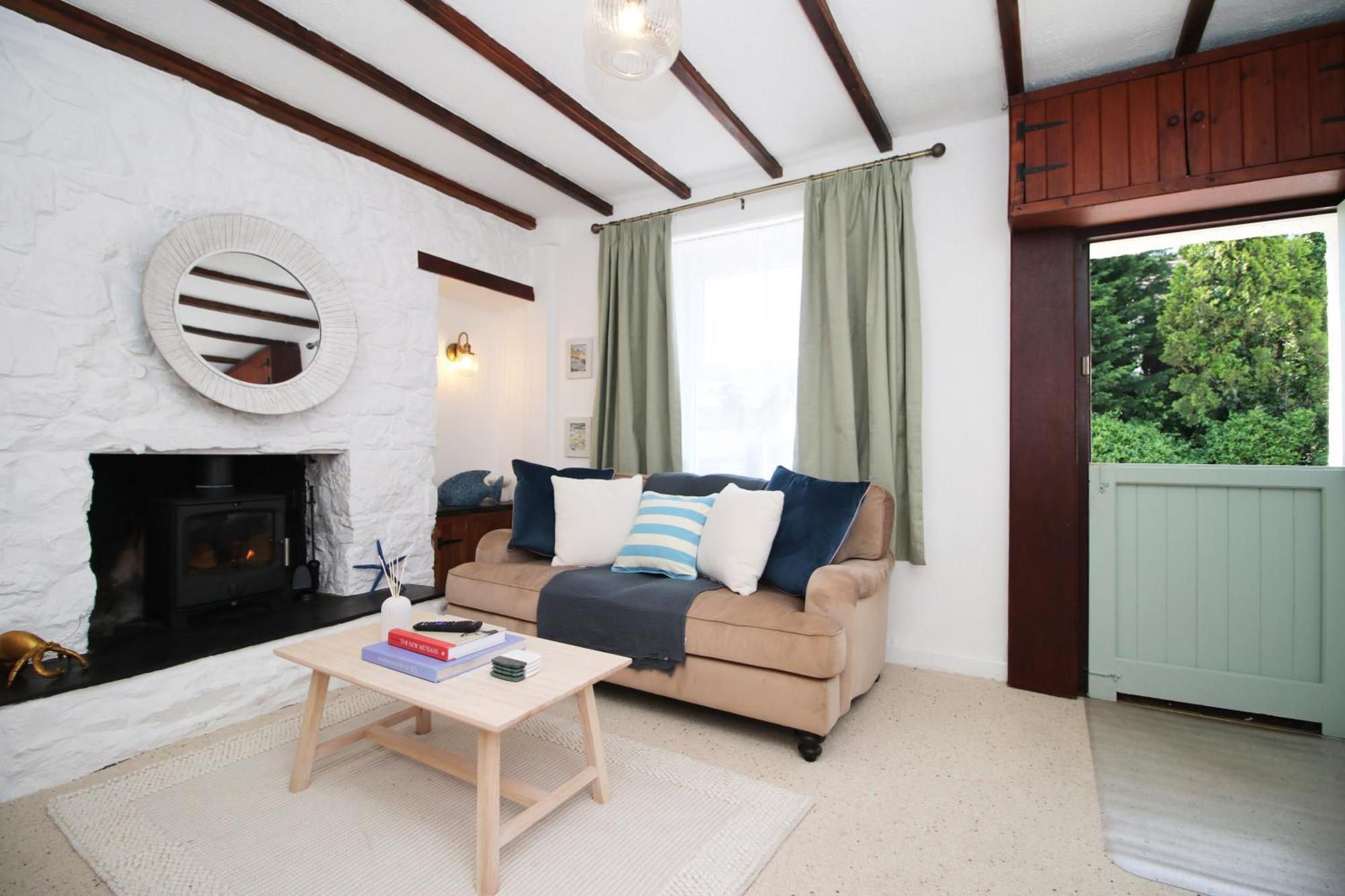 Little Gem In The Mumbles! Fishermans Cottage With Log Burner, Dog Friendly And Welcome Breakfast Hamper! Exterior photo