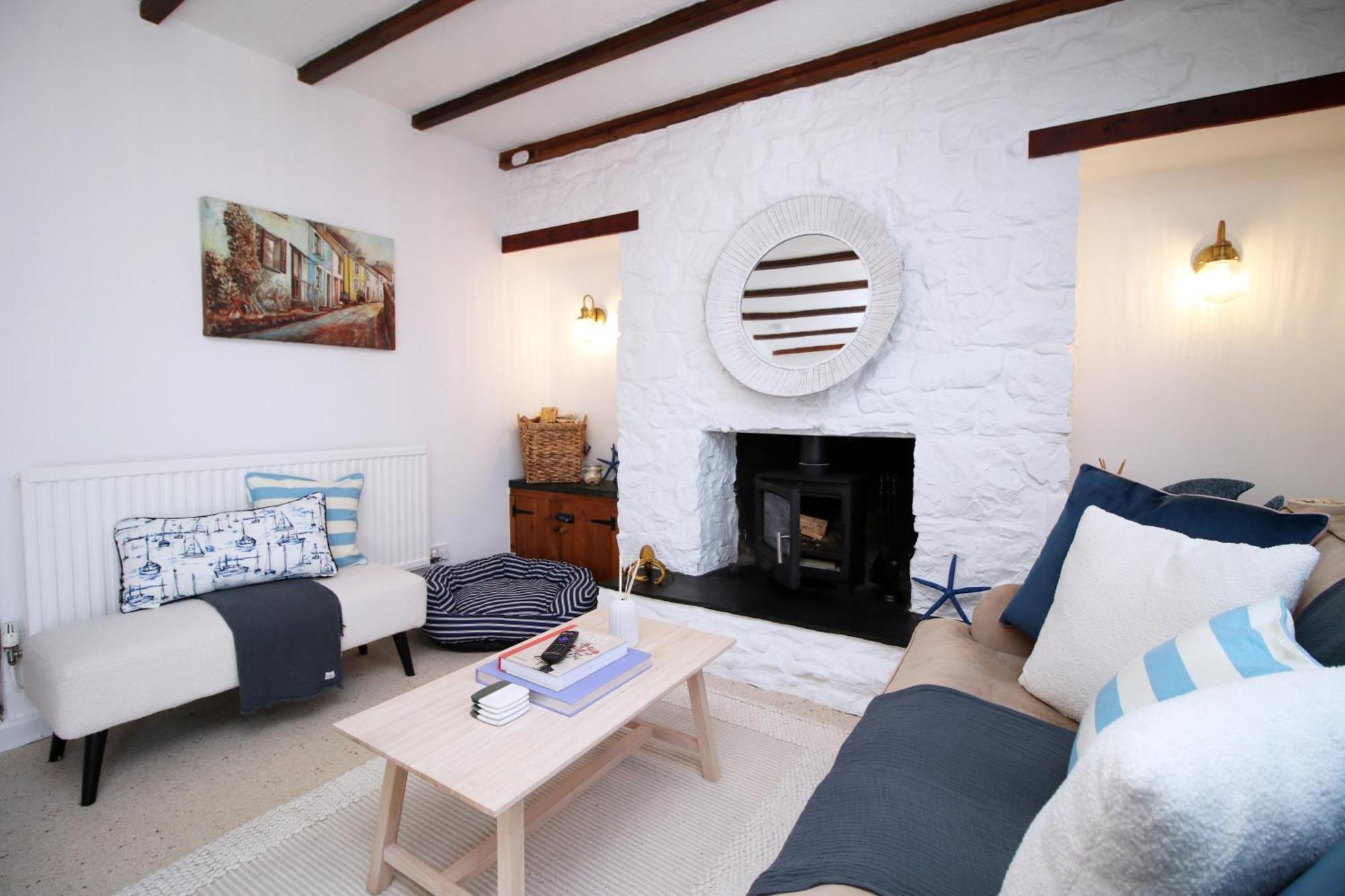 Little Gem In The Mumbles! Fishermans Cottage With Log Burner, Dog Friendly And Welcome Breakfast Hamper! Exterior photo