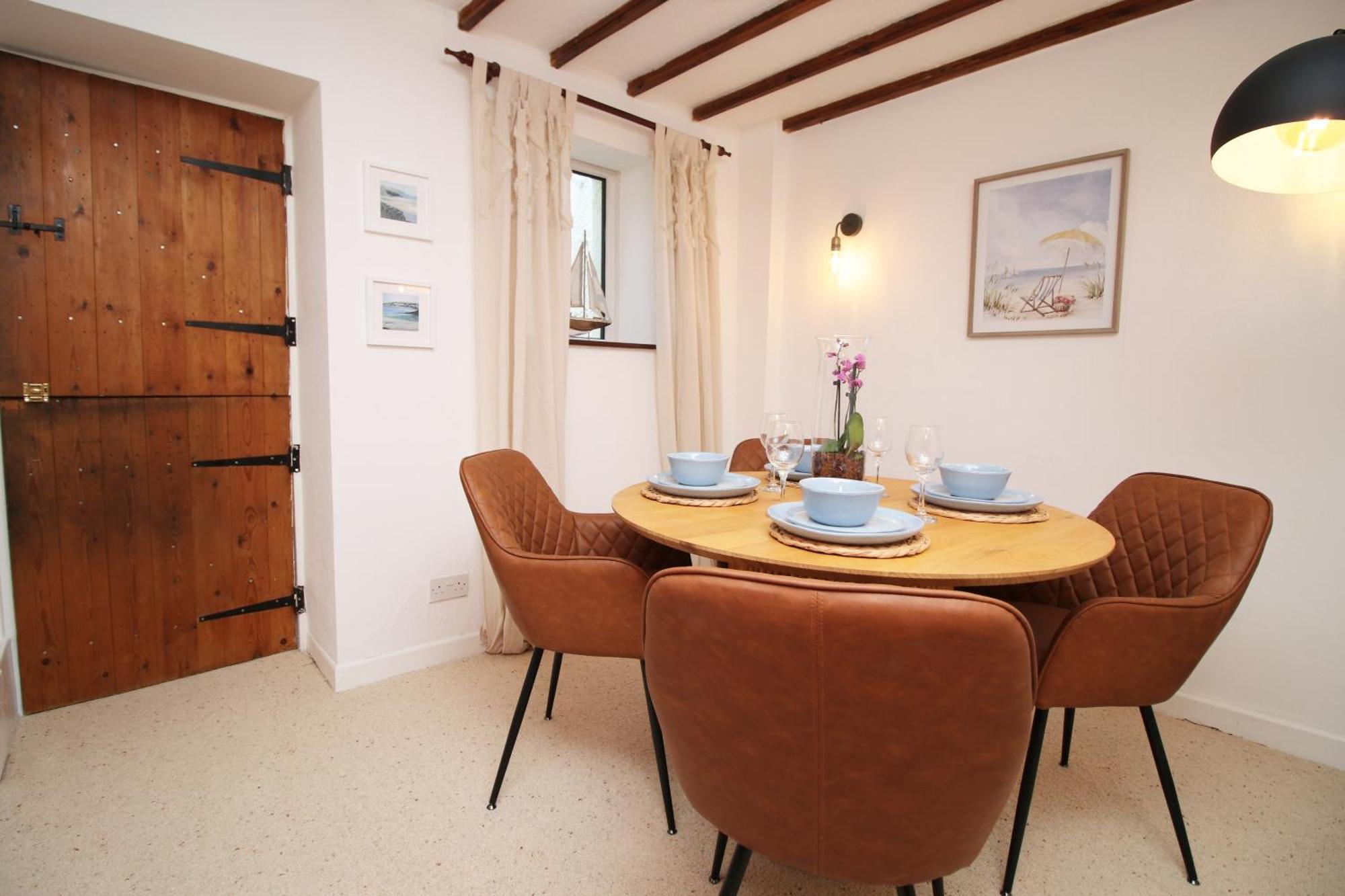 Little Gem In The Mumbles! Fishermans Cottage With Log Burner, Dog Friendly And Welcome Breakfast Hamper! Exterior photo